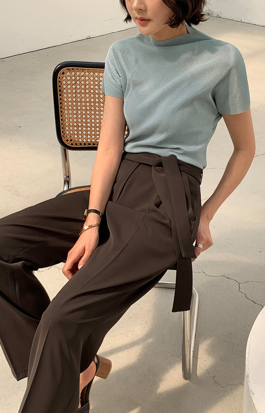 Slight 壓折小高領上衣|top070408