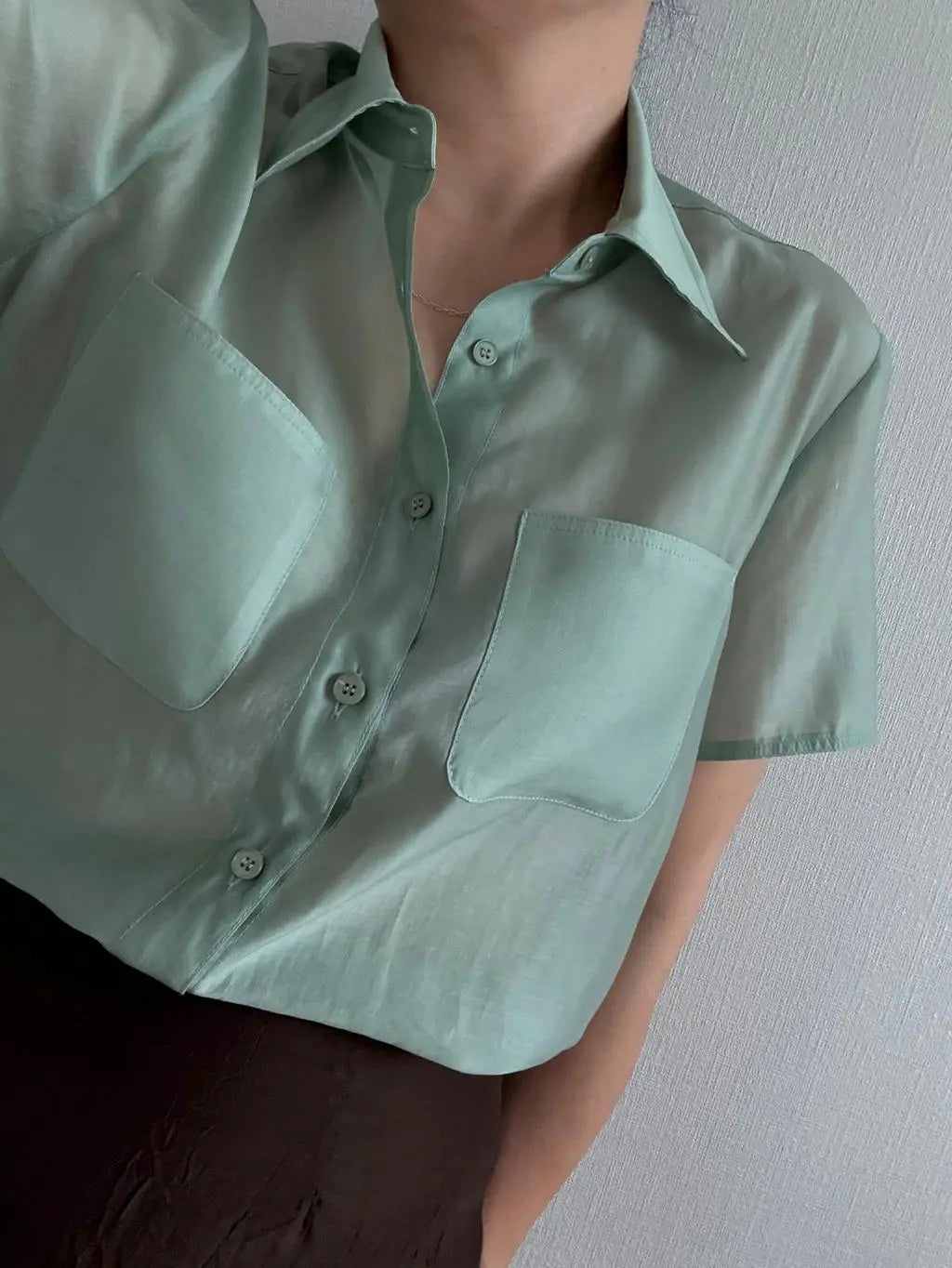 Soft Drape Boxy Shirt
|輕盈雙口袋天絲短袖襯衫二,Bl071901