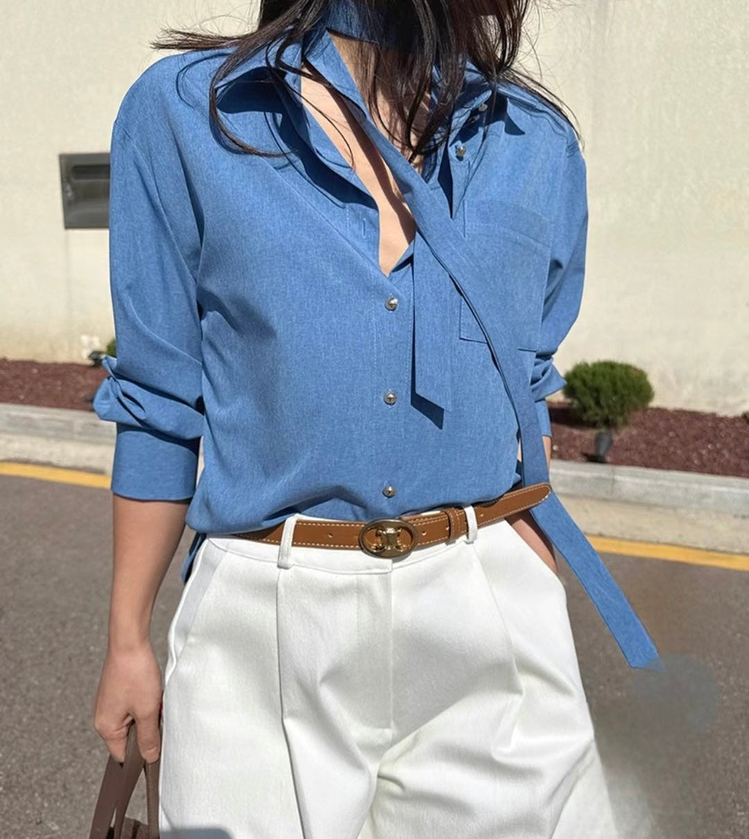 Afternoon Light Tie Shirt
|自在綁結牛仔藍襯衫
,Bl051301