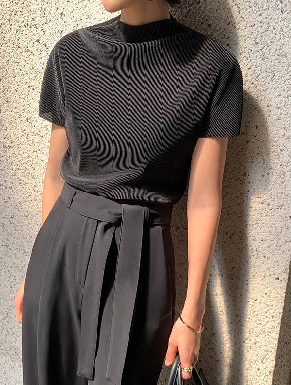 Slight 壓折小高領上衣|top070408