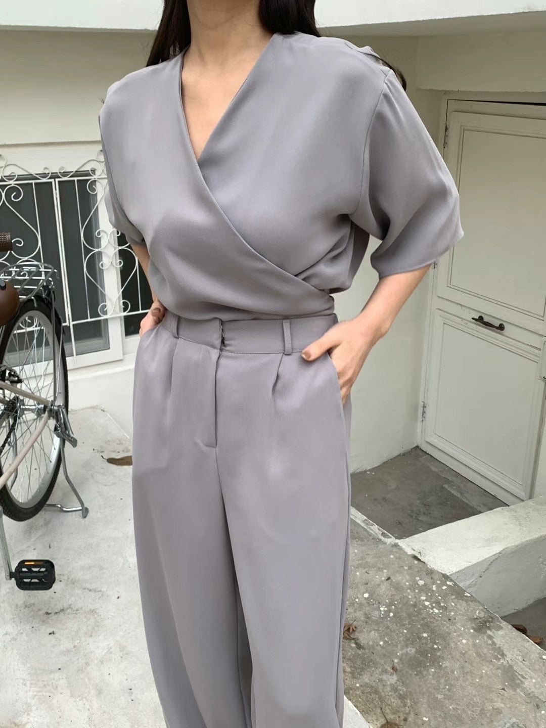Lady boss V領交叉綁帶質感兩件式套裝,set01112
