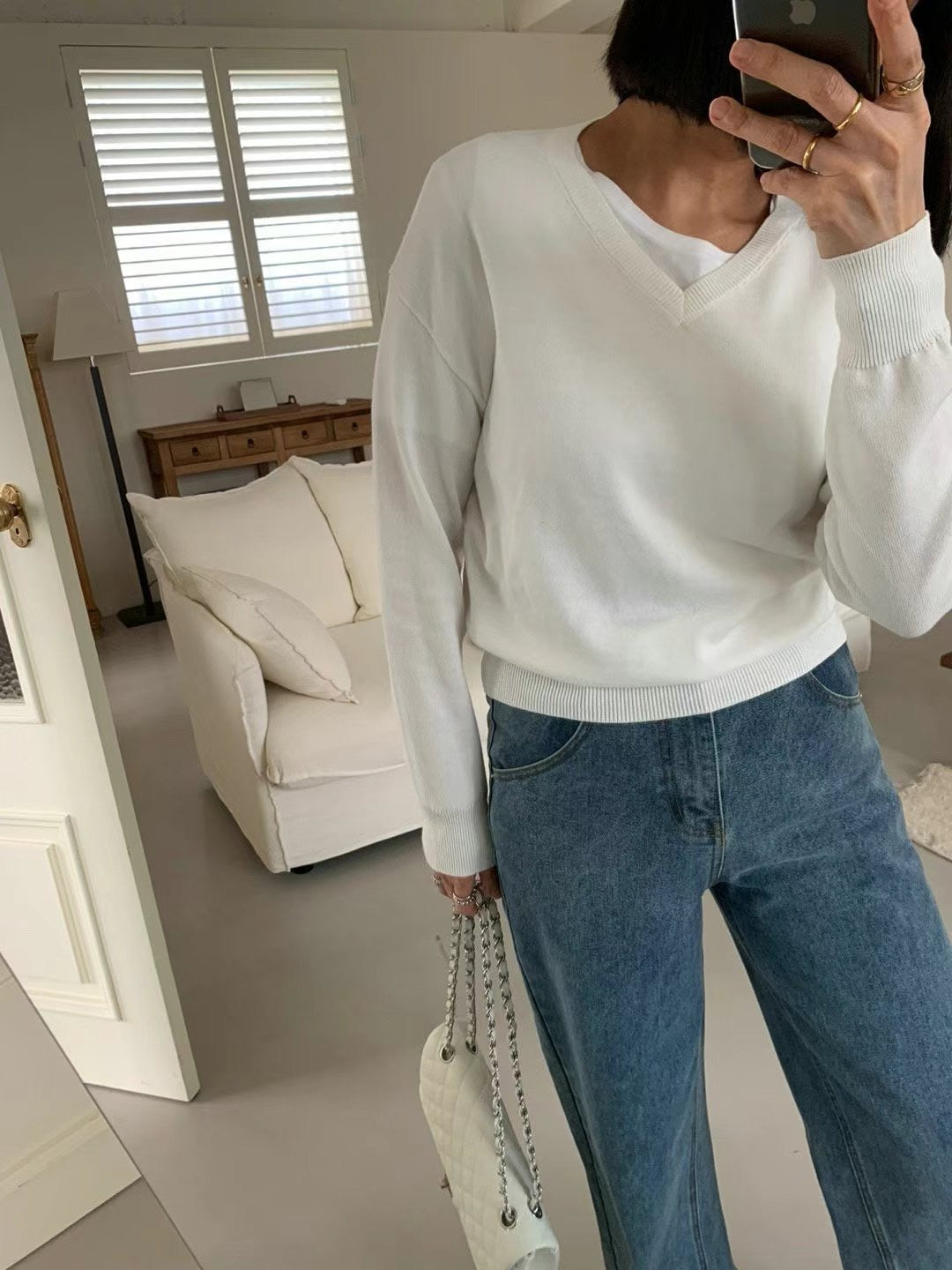 Banito 經典V領收腰春款羊毛衫|knit250405