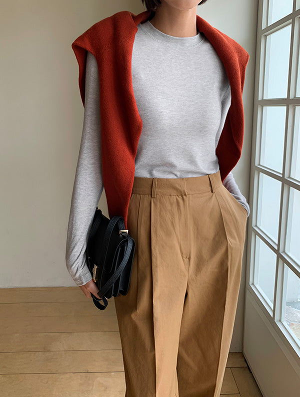 微透膚圓領上衣|top241103