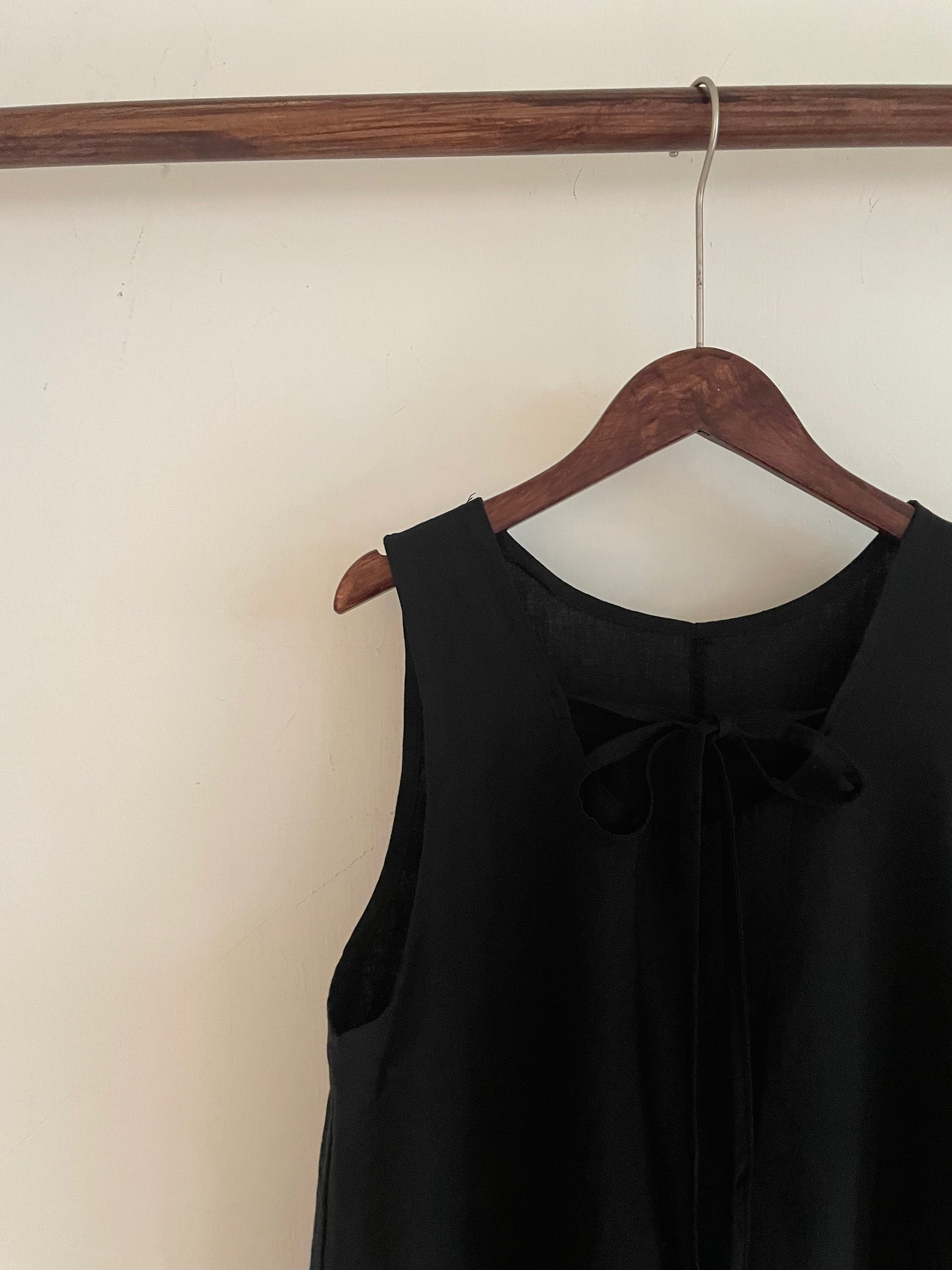 Abide in Light 後挖綁帶亞麻涼爽飄飄洋,J712