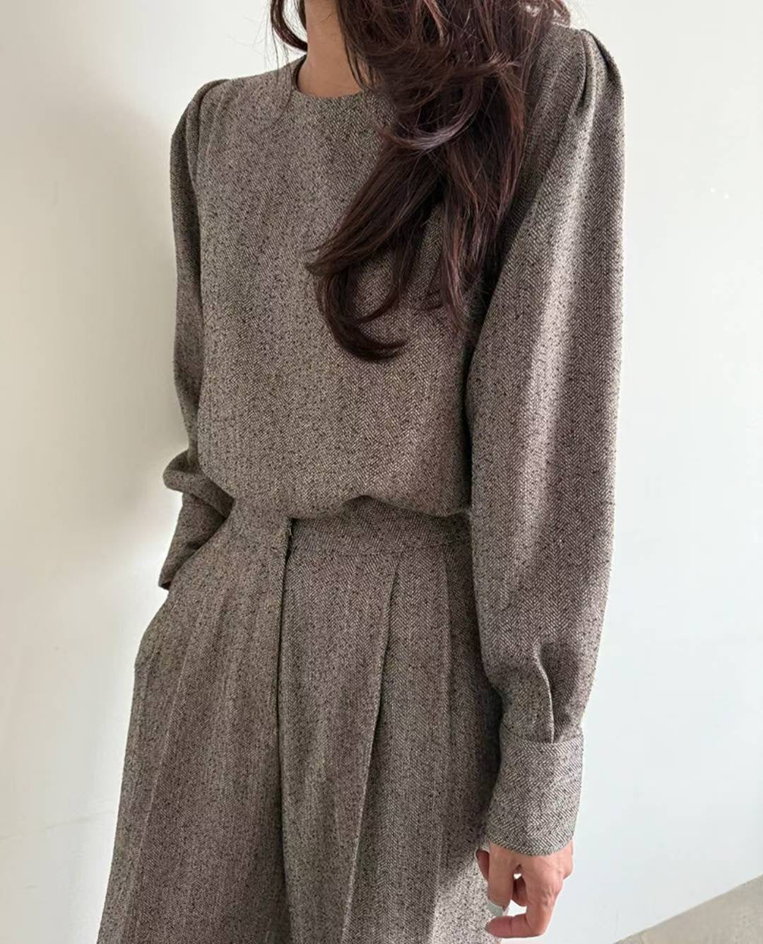 Urban Calm| 質感混紡毛呢兩件式套裝，FNV-25122802set