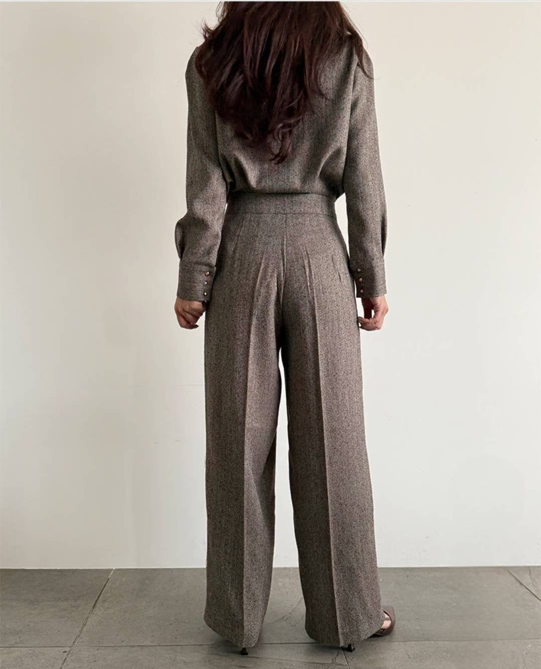 Urban Calm| 質感混紡毛呢兩件式套裝，FNV-25122802set